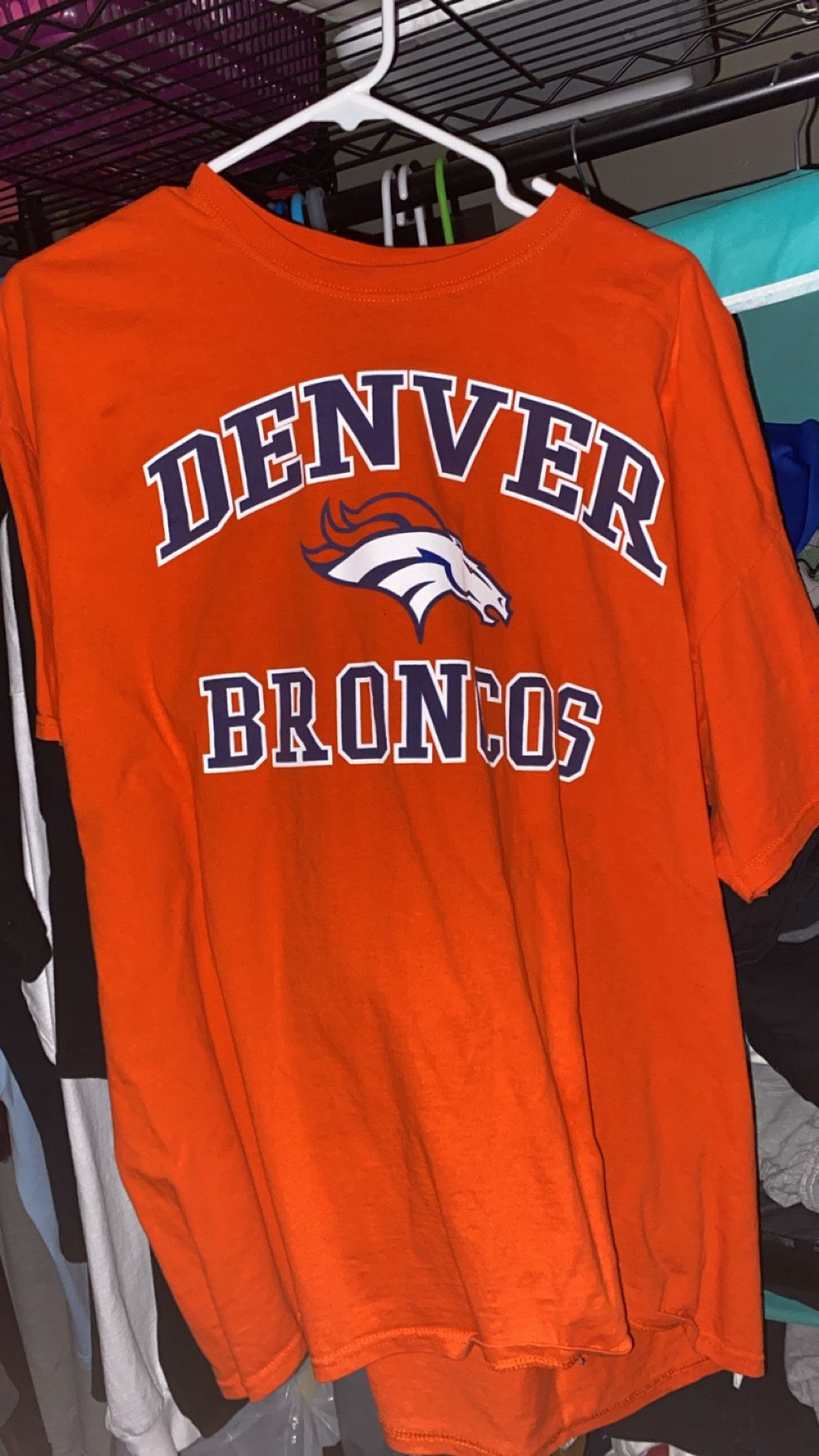 Men’s Denver Broncos XXL Shirt
