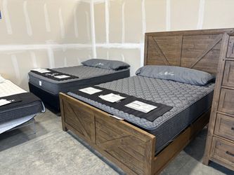 Massive Simmons Mattress Sale Brand New in Plastic