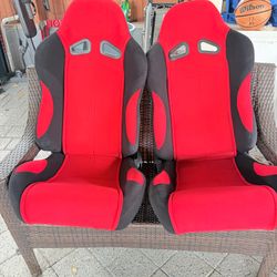 Racing car seats universal
