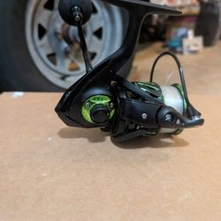 Piscifun ViperX 4000 Spinning Reel