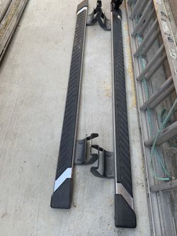 FORD F150 stock chrome running boards