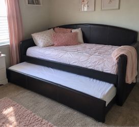 Twin Trundle / Day Bed