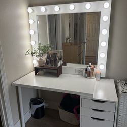 Vanity Mirror And Desk