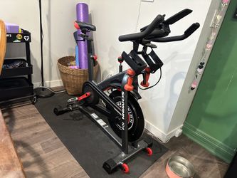 Schwinn IC4 Indoor Cycling Exercise Bike