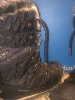 Womens Boots Size 7