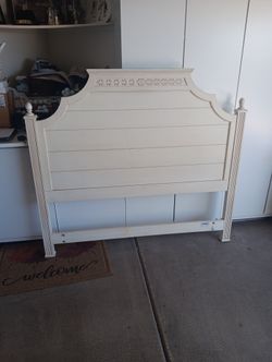Fullsize Headboard