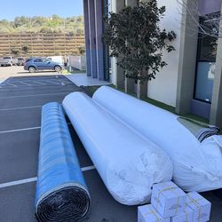 New Fake Grass Artificial Turf - Pasto Sintetico  1500sf Roll