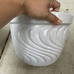 White Ceramic Pots Set