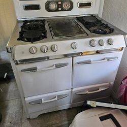 Vintage Oven 