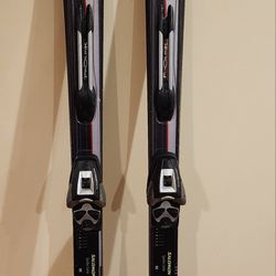 Salomon Superaxe 8 Skis, Salomon 700 Bindings. 175cm Length.