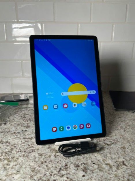 Samsung Galaxy Tab A9+ 5G in Black for AT&T Read*