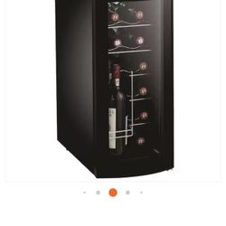 Frigidaire Bottles and Cans Cooler