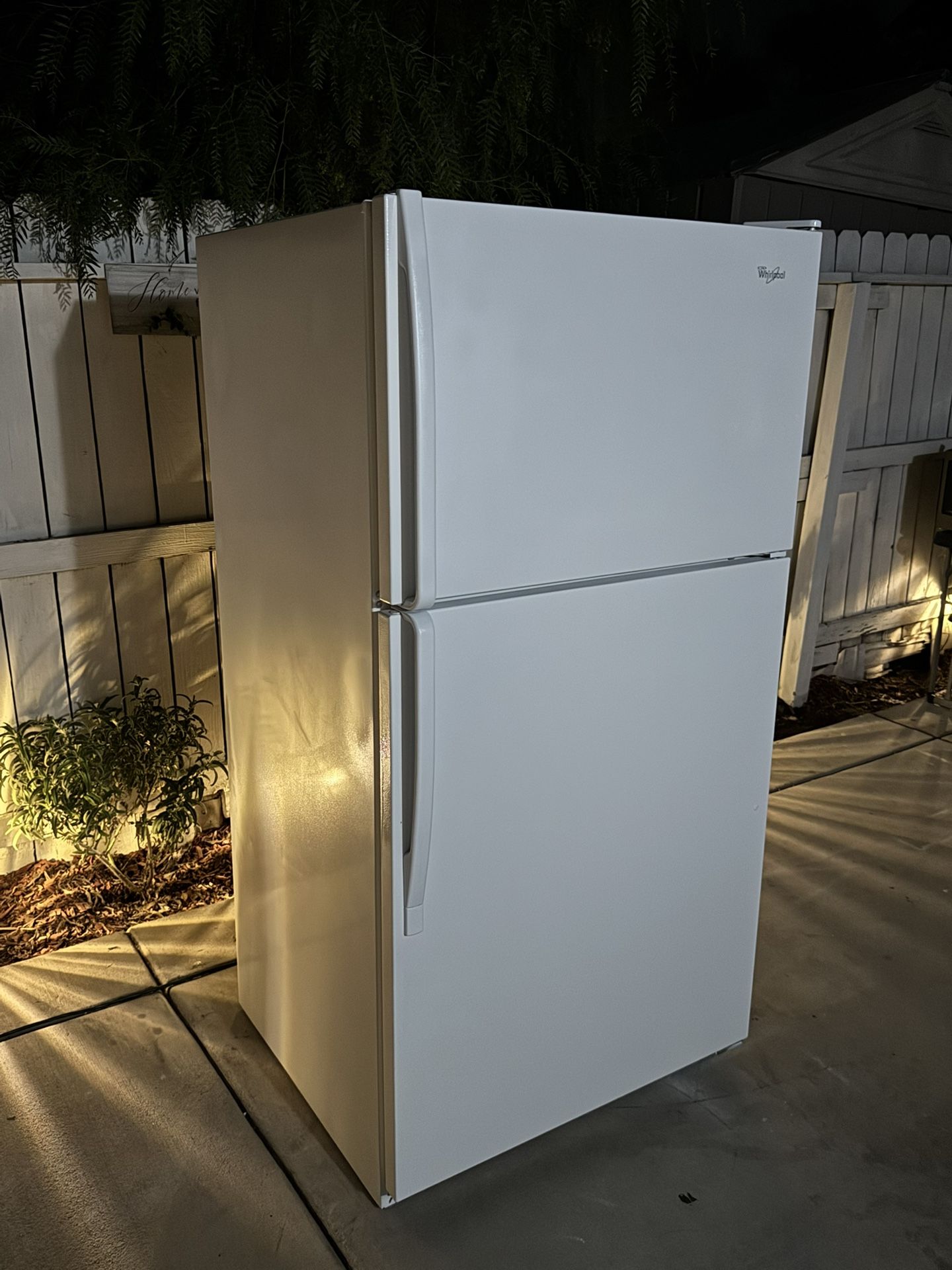 Free Delivery - Refrigerator