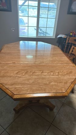 Dining room table set