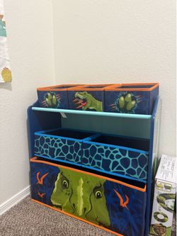 Dinosaur Storage