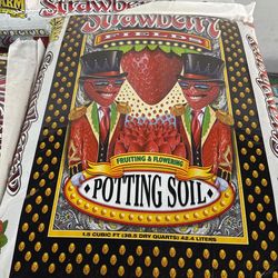 Strawberry Fields Potting Soil
