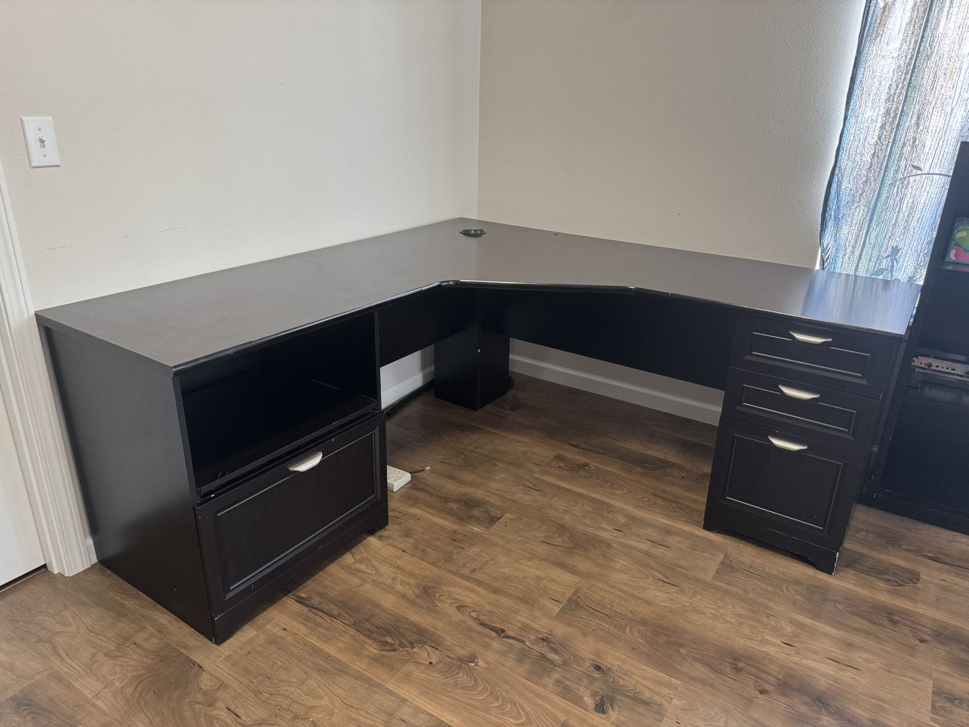 Large Office desk