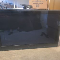 Plasma 65 In Panasonic TV