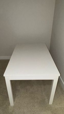 IKEA LANEBERG dining table