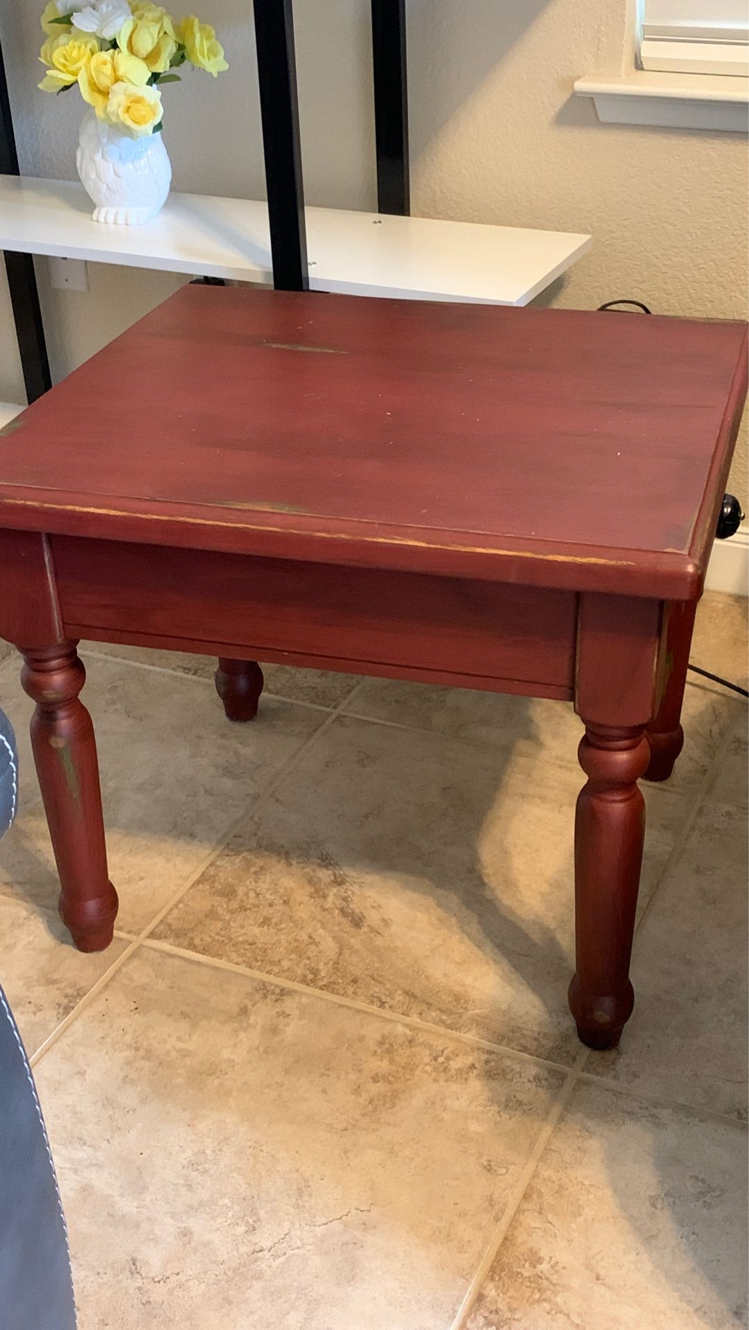 Beautiful end table burnt reddish distressed finish with drawer