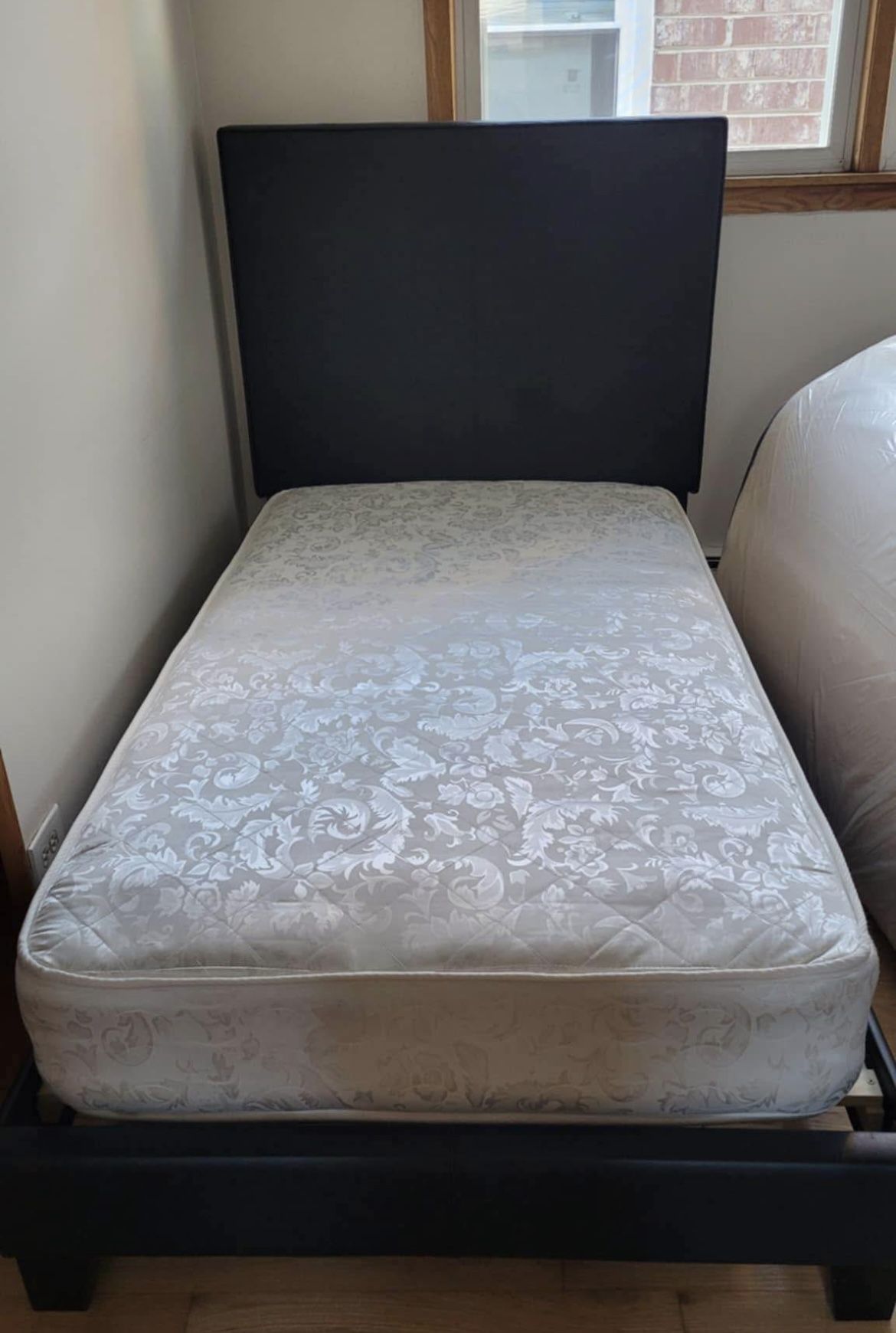 Twin Bed