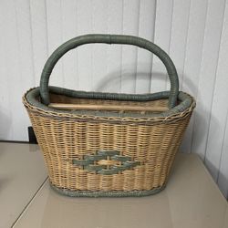 Rattan Wicker Double Magazine Rack Holder with Handle Rare Find ! Basket does show normal signs of usage with a few minor loose strands.