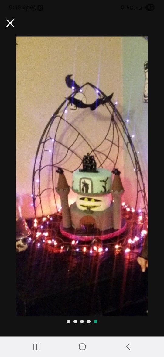 Halloween Cake Stand