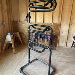 Saddle Rack, 3 Saddles