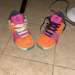 Pink,orange,green,teal Color Nike Lebron  Witness 8 Total Orange Laser Size 9 