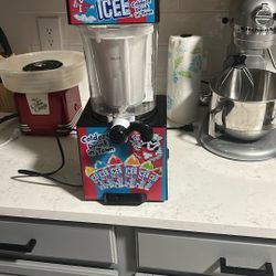 Icee Machine 