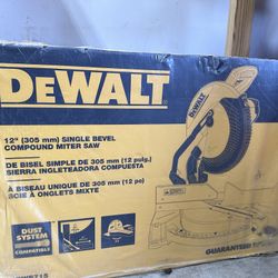 Dewalt 12in Miter Saw Single Bevel 
