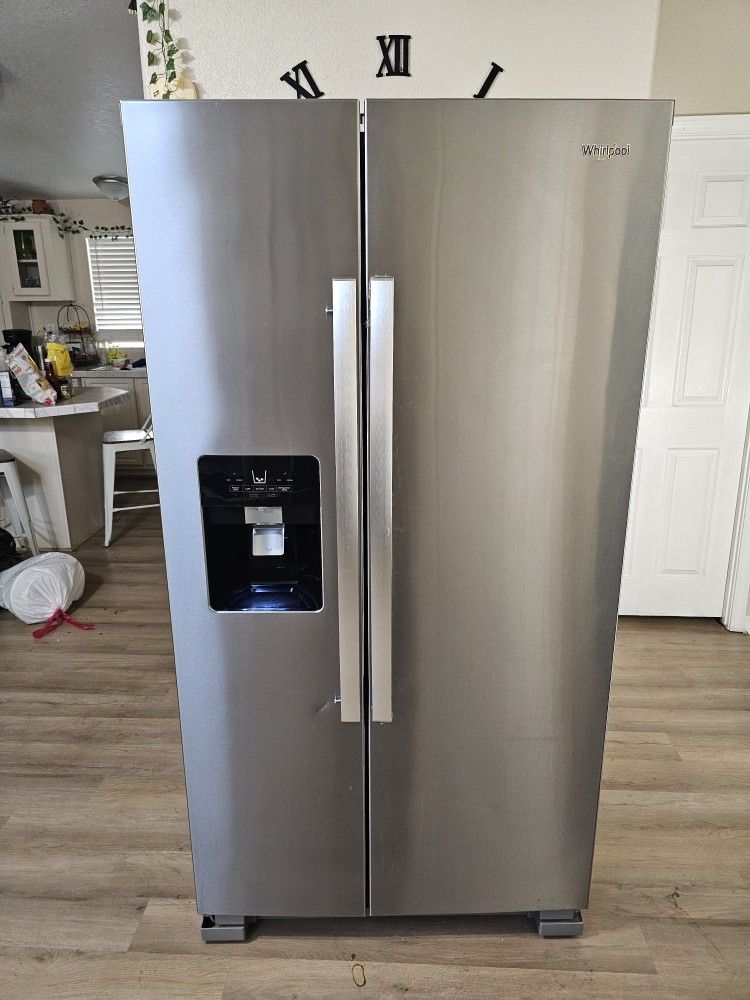 Whirpool 25 Cu. Ft. Refrigerator