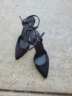 Black & Gold Print Bandolino Heels