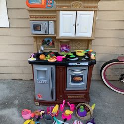 Kitchen As Is$55