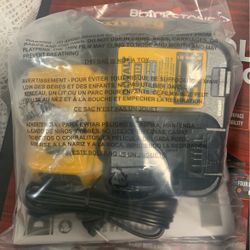 Battery & Charger Dewalt
