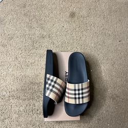 Burberry slides