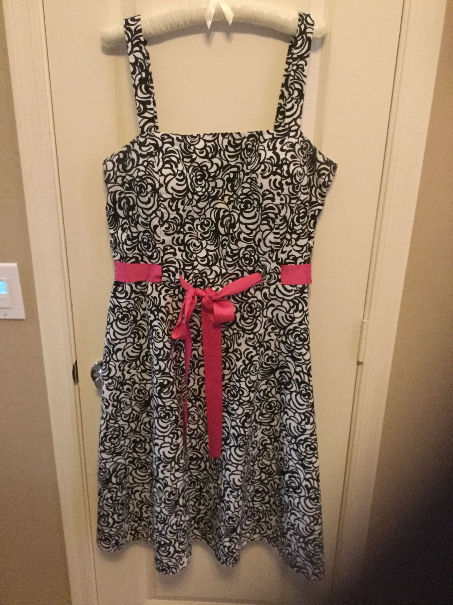 50's Style Dress that could be worn as a Halloween Costume 