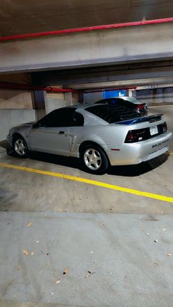 2003 Ford Mustang