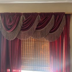 Drapes & Valences Set