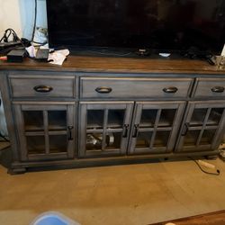 Soft Closing TV Stand