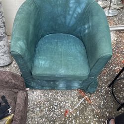 Soft Barrel Chair