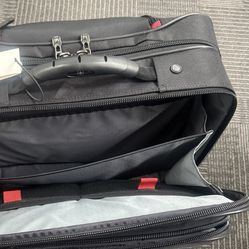 SwissGear Wenger Granada Pro Rolling Laptop Bag