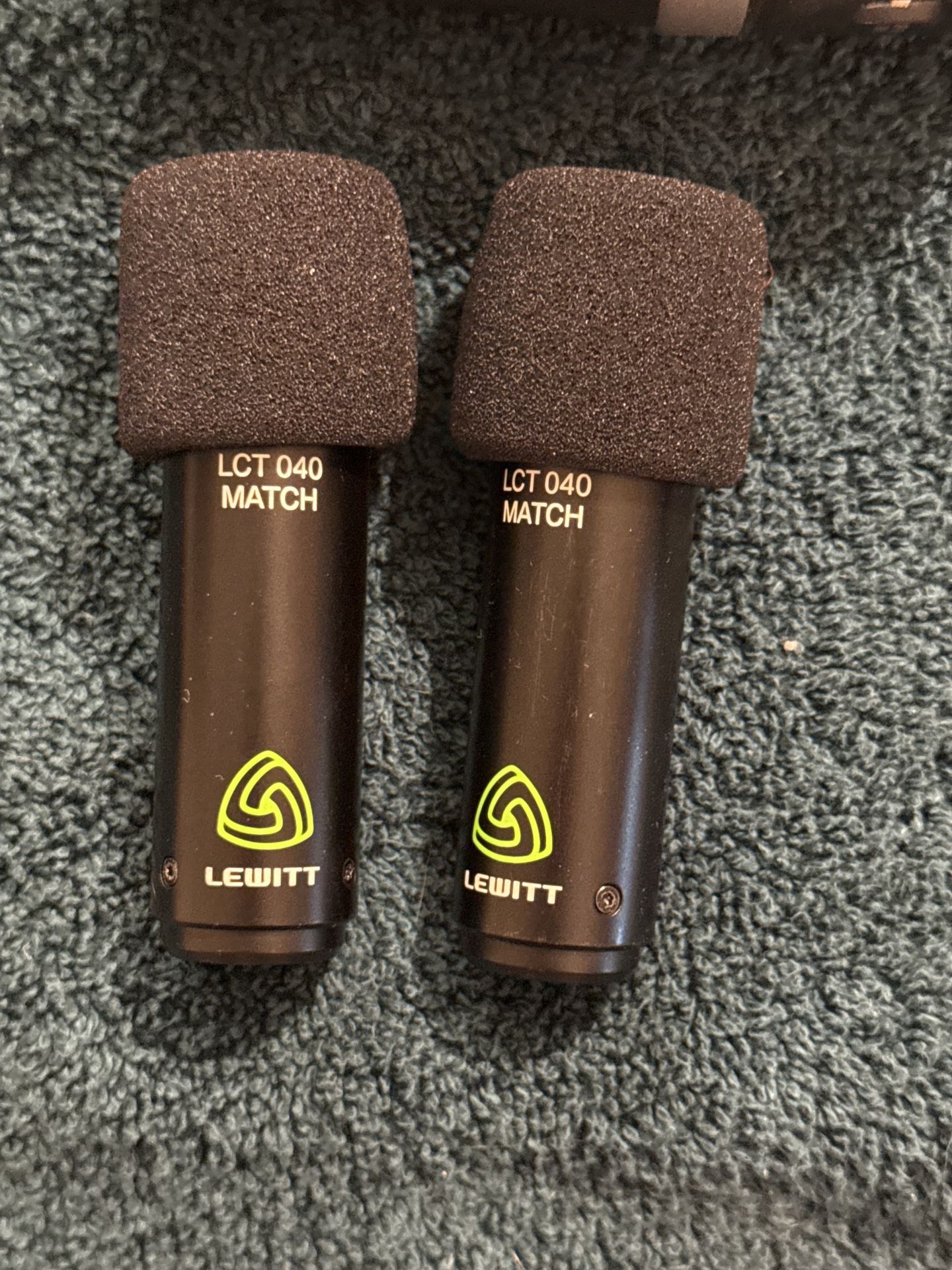 Lewitt LCT 040