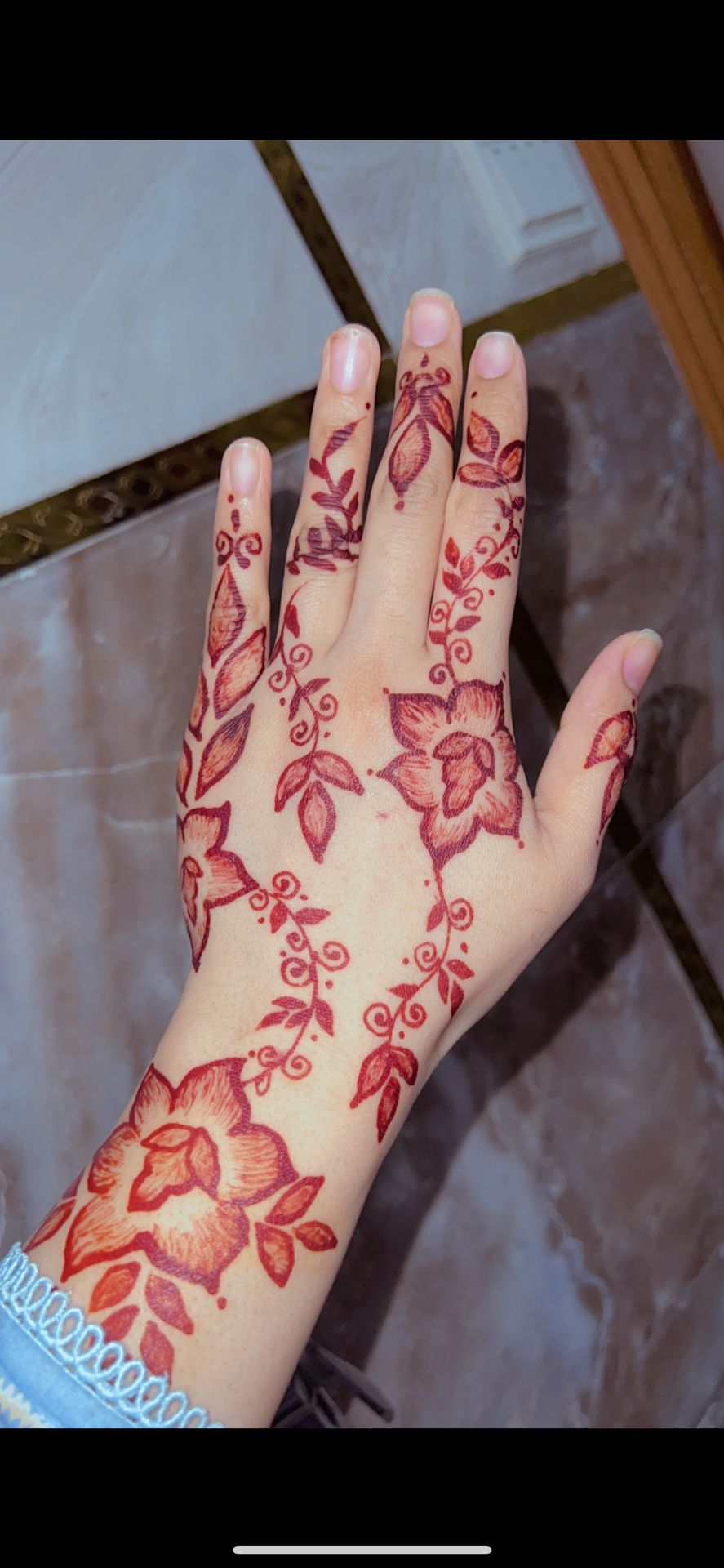 Mehndi (henna)
