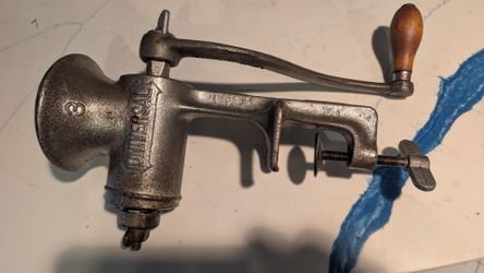 Universal #3 meat grinder