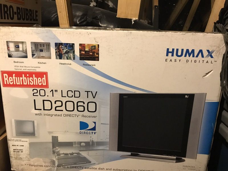 LCD TV 20.1 Humax Direct TV Receiver Intergrated
