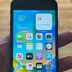 T-Mobile Apple iPhone 8 - 64 GB - READ!