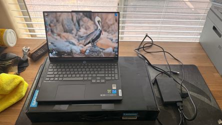 Lenovo Legion S7 16IAH7 gaming laptop