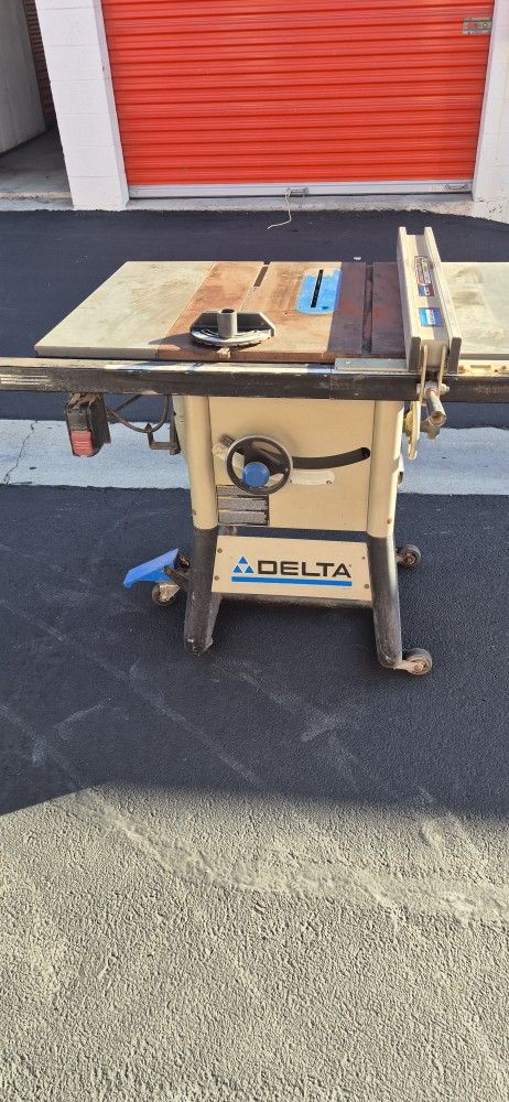 Delta Table Saw 10'