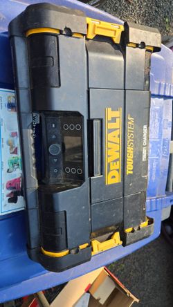 Dewalt tough system radio
